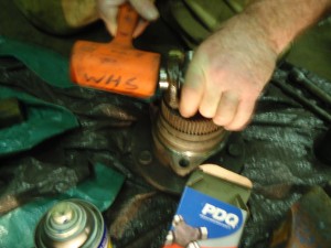 putting in Universal Joint clips